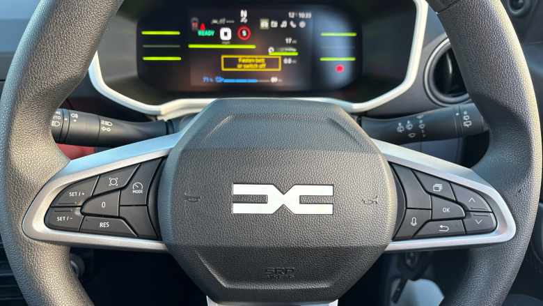 Dacia Spring 27kWh Expression 65 48kW 5dr Auto Electric Hatchback